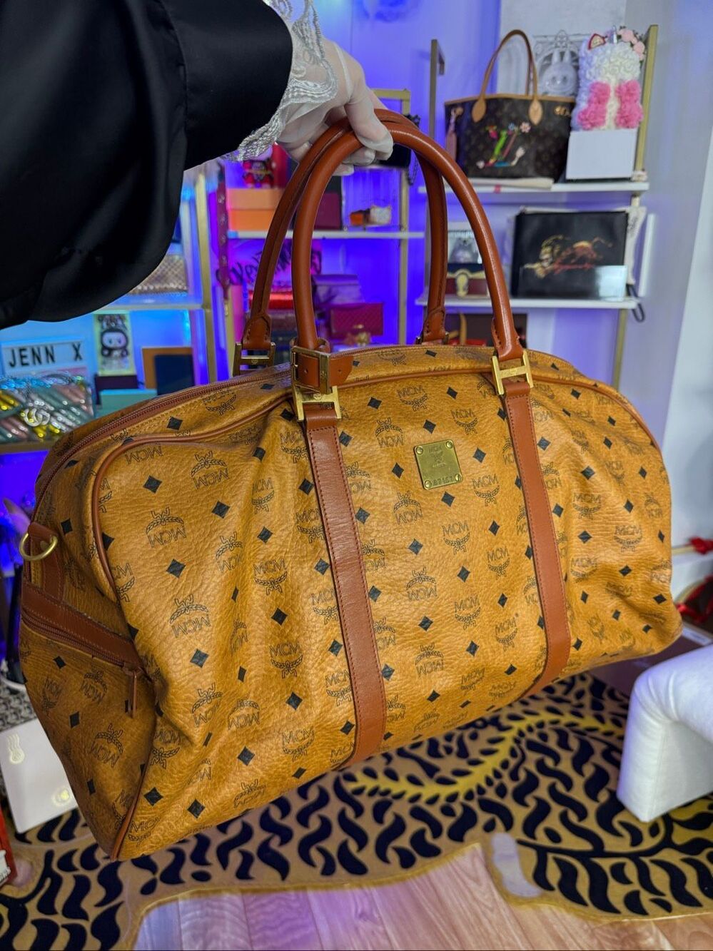Mcm Viseto Cognac Leather Weekender Round Duffle Bag w/ handle coupler wrap 55cm - Picture 15 of 15